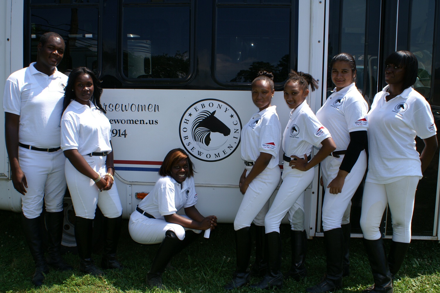 Ebony Horsewomen riding with pride and a purpose after 35 years - Andscape