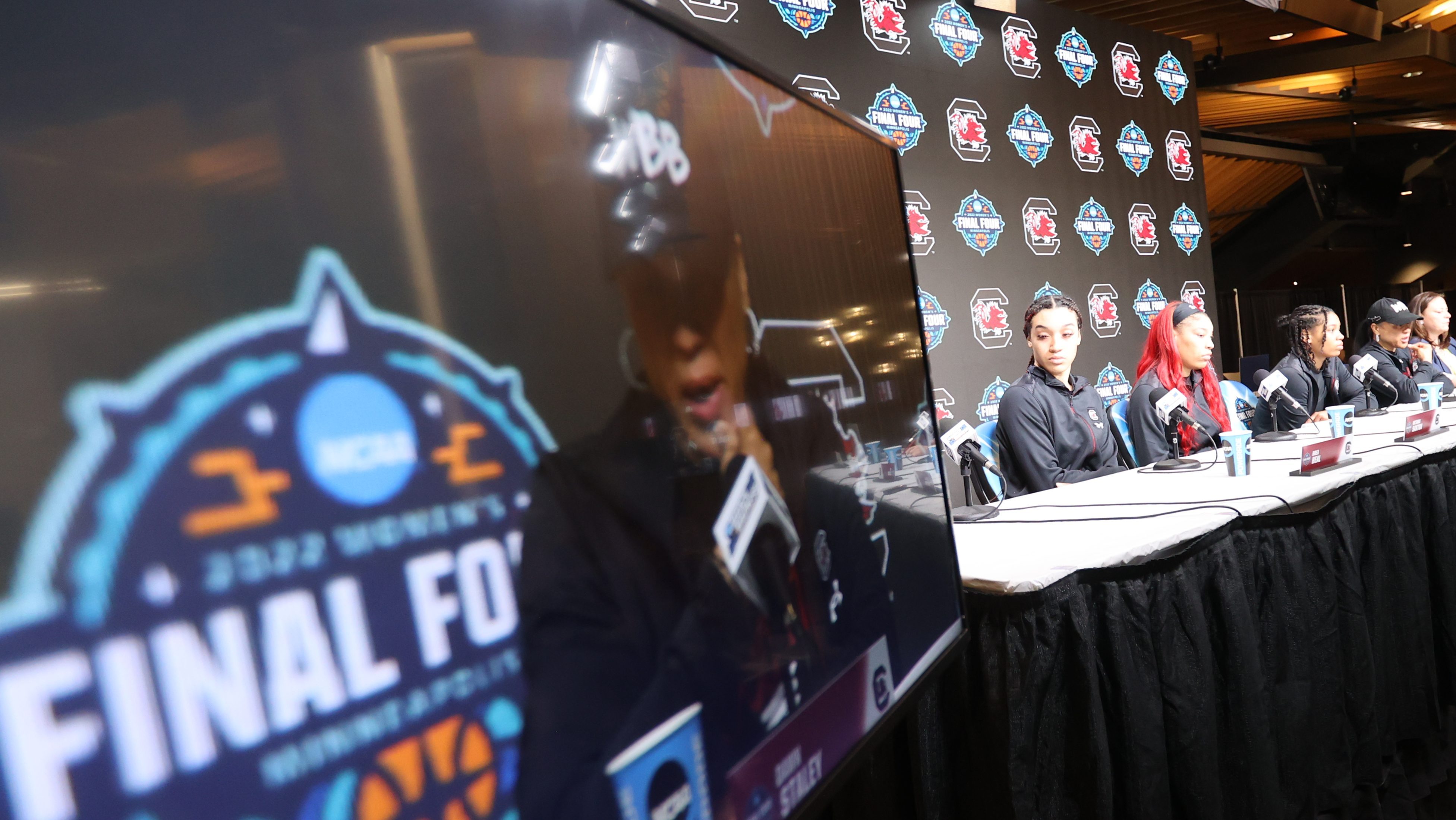 Forty years later, the NCAA's takeover from the AIAW still isn't ...