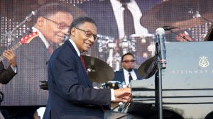 Ramsey Lewis made popular music. In jazz, that was a problem.