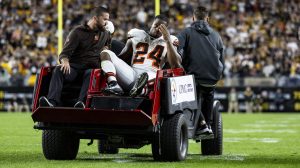 Cleveland Browns running back Nick Chubb’s injury is exhibit A for fully guaranteed NFL contracts