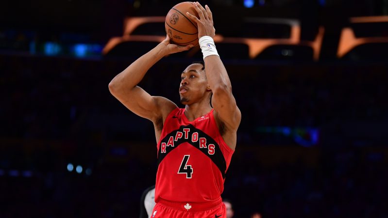 Scottie Barnes shoots the ball.