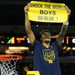 Michigan forward Yaxel Lendeborg puts health on the line for national championship