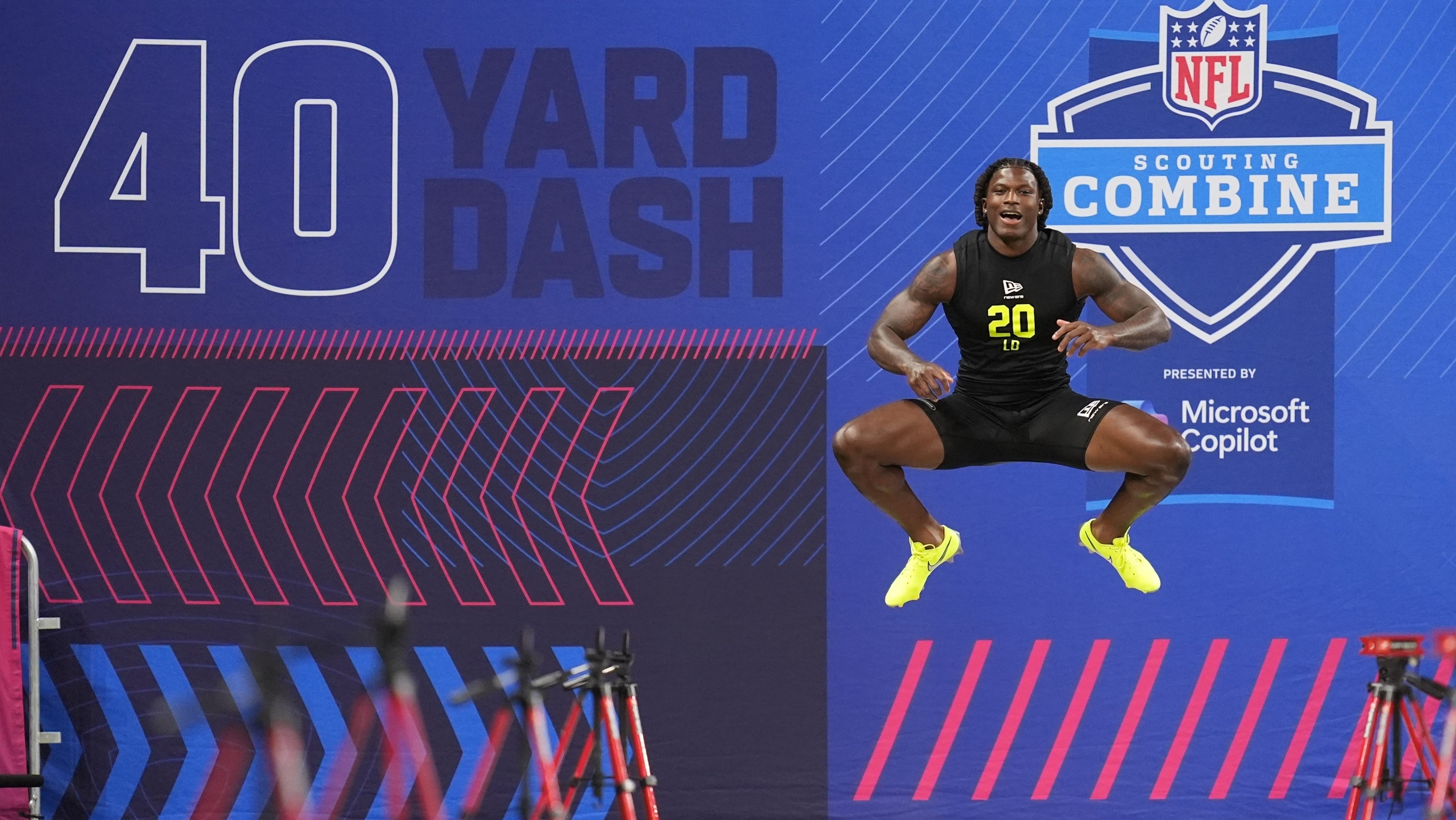 Arvell Reese jumps high at the NFL combine.