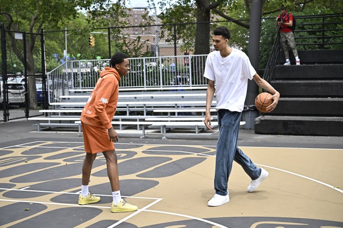 Victor Wembanyama and Bilal Coulibaly play in Rucker Park