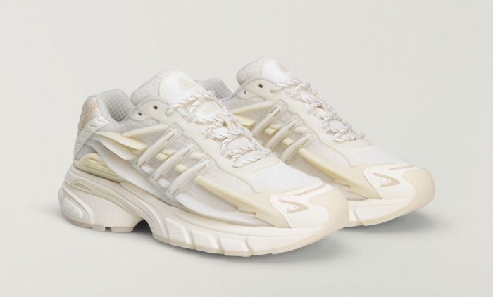 Pharrell Williams x adidas Adistar Jellyfish Triple White sneakers