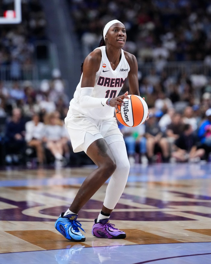 Atlanta Dream guard Rhyne Howard s