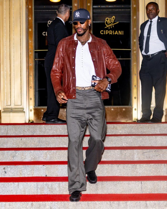 Jarred Vanderbilt attends the Vivet fashion show