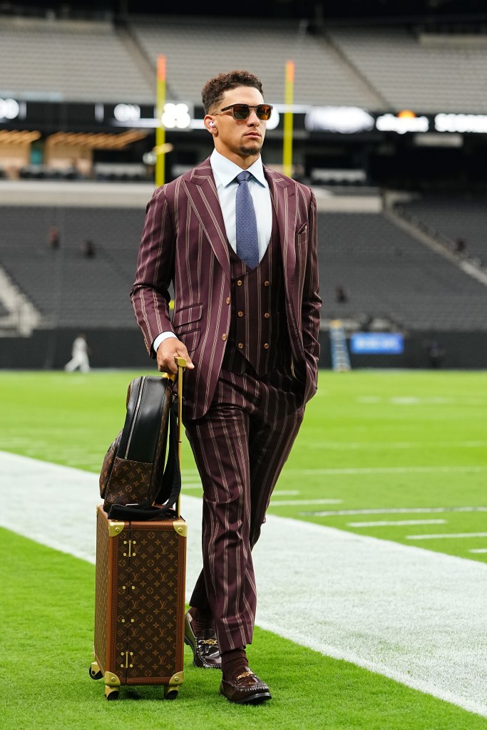 Patrick Mahomes arrives prior to the game